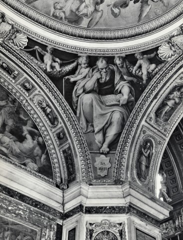 Istituto Centrale per il Catalogo e la Documentazione: Fototeca Nazionale — Roma. Ch. del Gesù, 2° Capp. a sinistra, Il profeta Baruch — insieme
